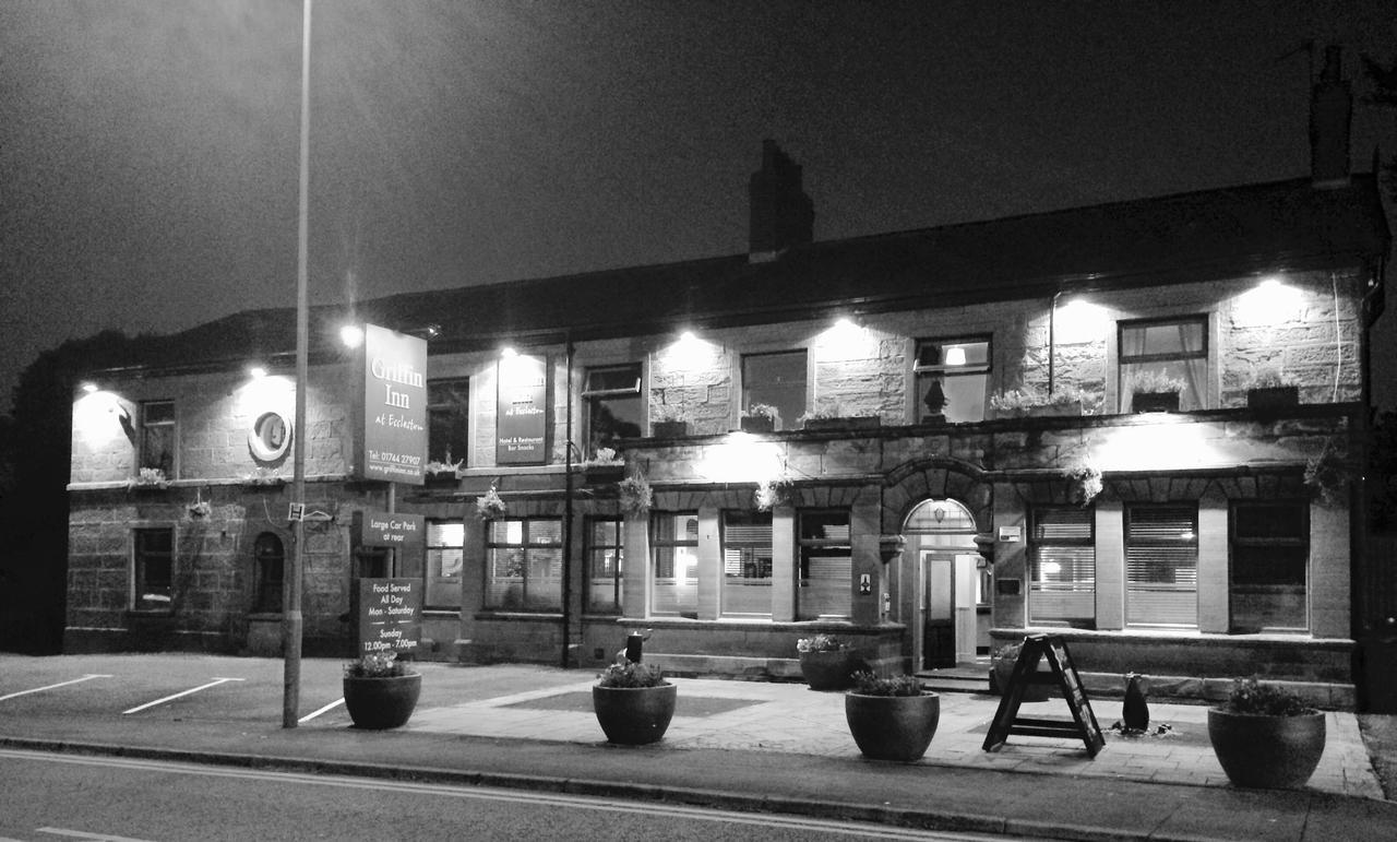 The Griffin Inn St Helens  Екстер'єр фото